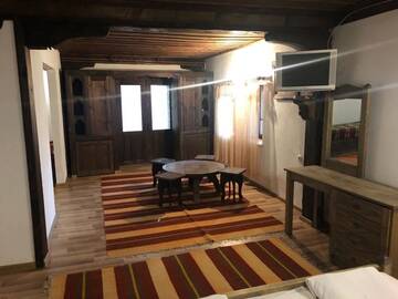 Фото номера Люкс с 1 спальней и сауной Гостевой дом Bazoteva House г. Ковачевица 3