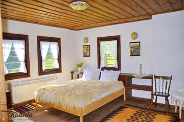 Фотографии Отели типа «постель и завтрак» Kalinia Guesthouse B&B г. Ковачевица (Болгария) №5 Фото Отели типа «постель и завтрак» Kalinia Guesthouse B&B г. Ковачевица 5